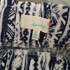 Printed flowy shorts